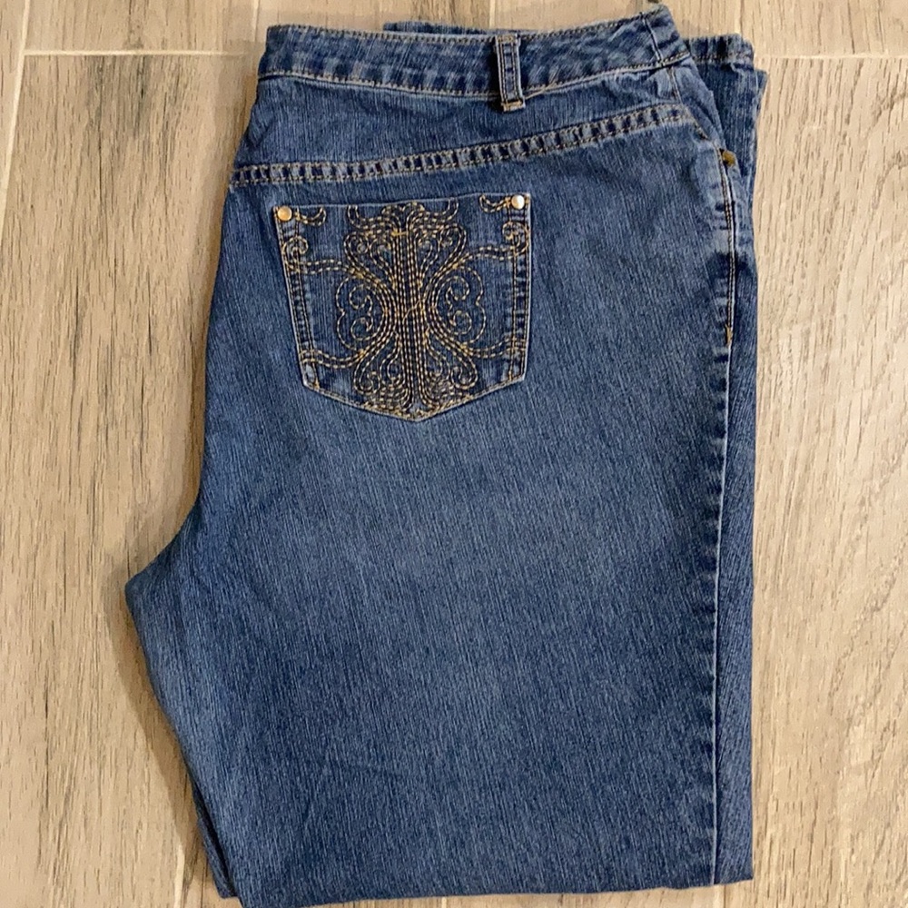 💋💋CJ BANKS PLUS SUZE JEANS💋💋